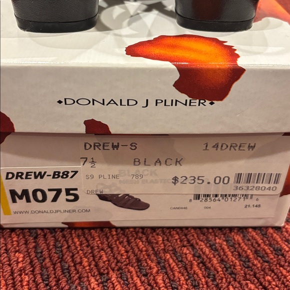 Donald J Pliner Drew 7.5 Elastic Stretch Sandals - Picture 10 of 10